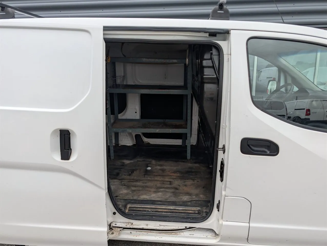 Vehicle image 8