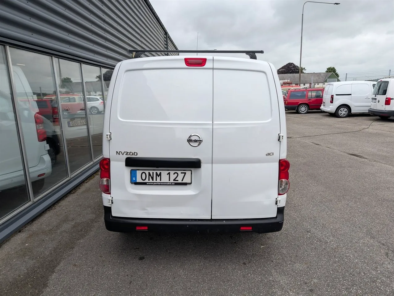 Vehicle image 7