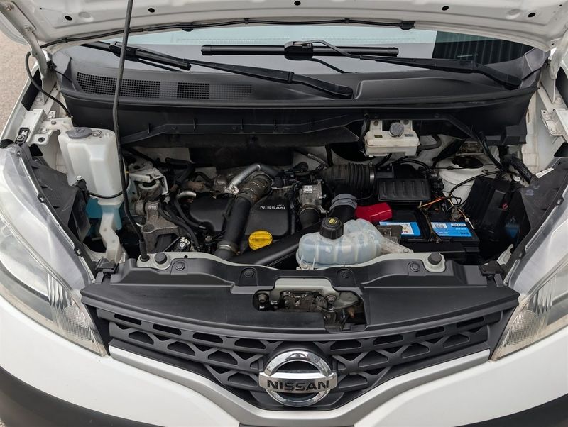 Nissan NV200 bild 15