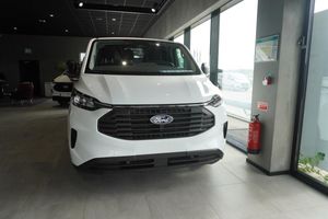 Ford Transit Custom bild 9