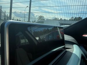 BMW 320 bild 10