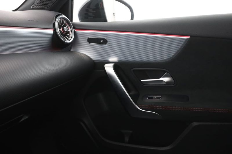 Mercedes A200 bild 29