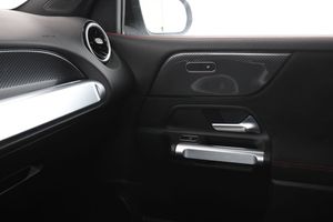 Mercedes GLB220 bild 30