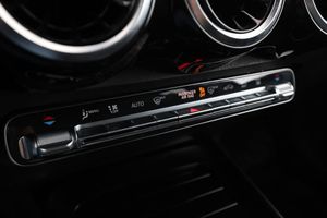 Mercedes GLB220 bild 25