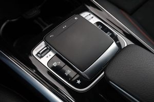 Mercedes GLB220 bild 28