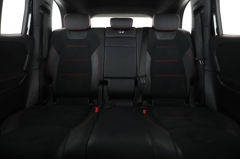 Mercedes GLB220 bild 16