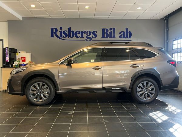 Subaru Outback 2.5 4WD XFuel LIMITED INKL DRAG & V-HJUL!! - 2025