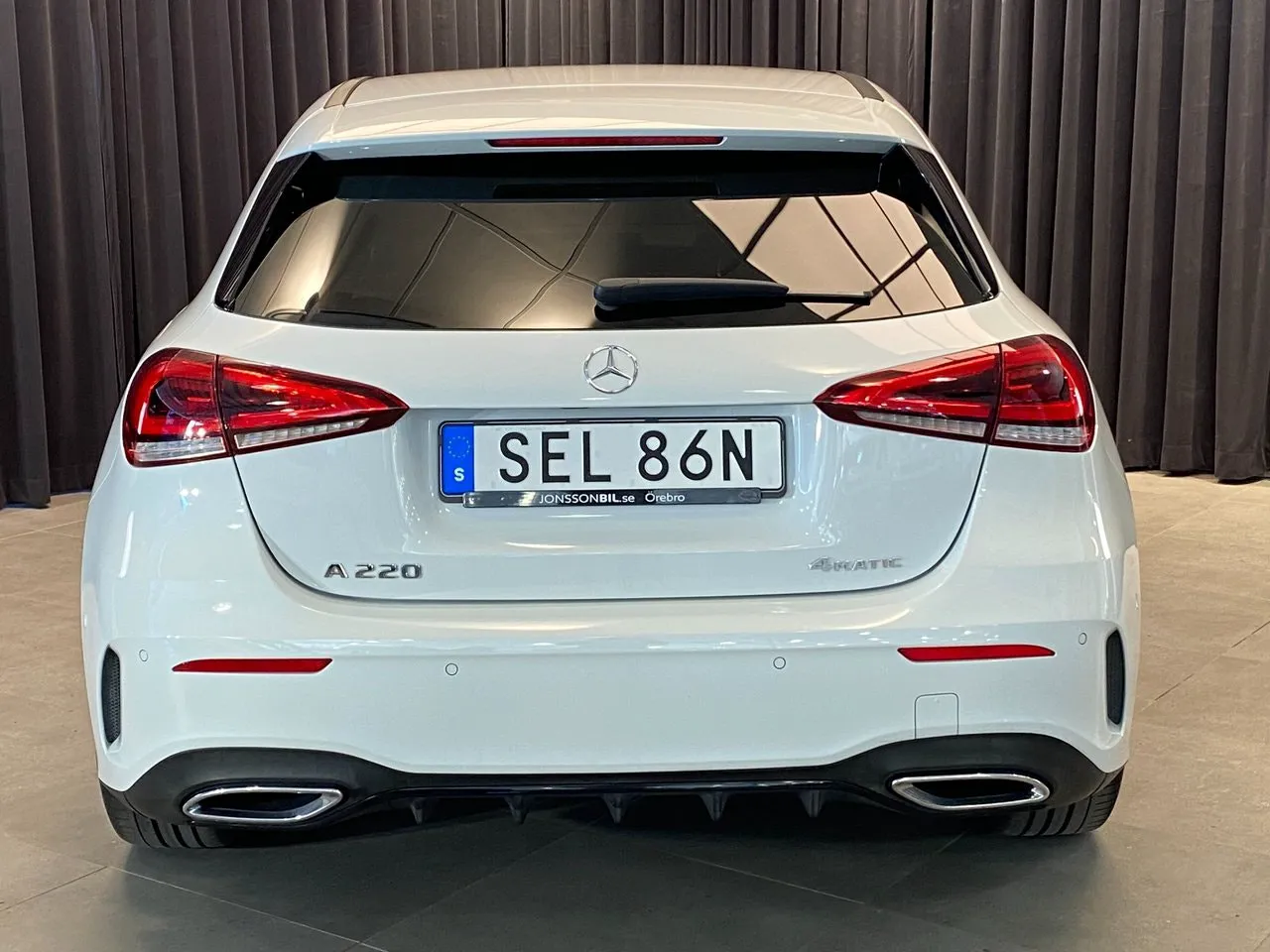 Vehicle image 1