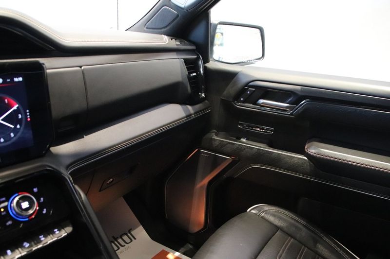 GMC Sierra bild 18