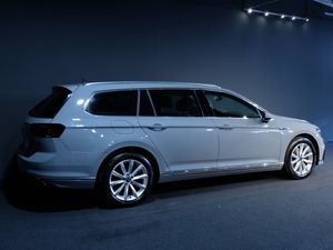 Volkswagen Passat bild 10