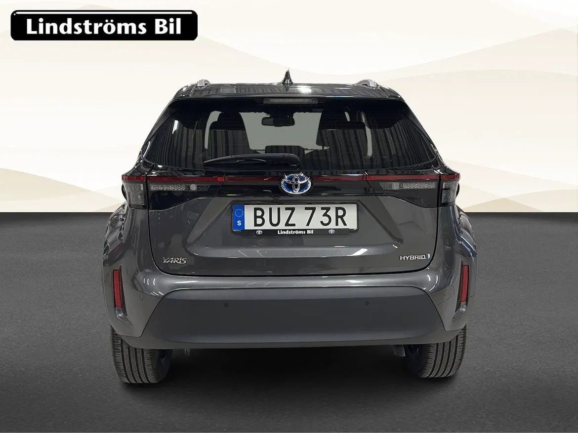 Vehicle image 7