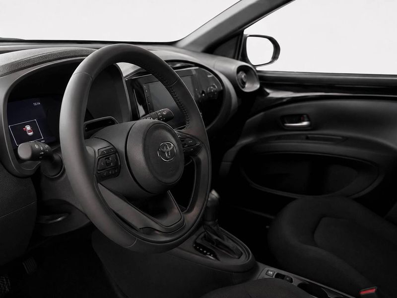 Toyota Aygo X bild 5