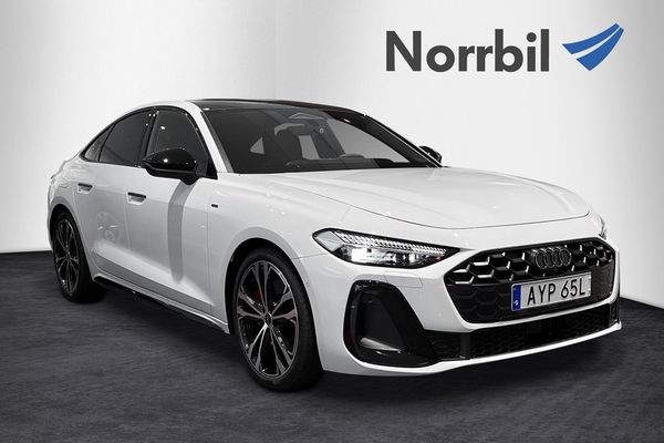 Audi A5 Sedan S-LINE 270KW TFSI E-HYBRID PANO VÄRMARE DRAG - 2025