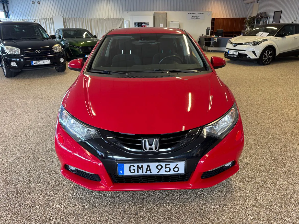 Vehicle image 7