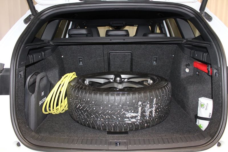Skoda Enyaq bild 17