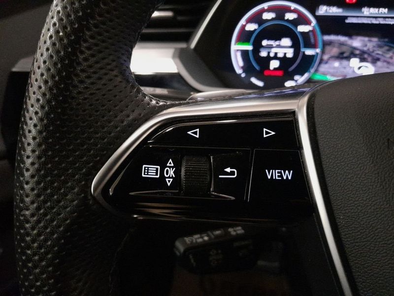 Audi Q8 e-tron bild 15