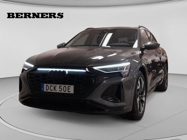 Audi Q8 e-tron 50 Quattro / Drag / 20 tum / Svart optik - 2024