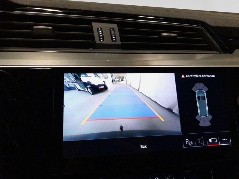 Audi Q8 e-tron bild 11