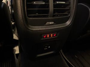 Ford Kuga bild 24