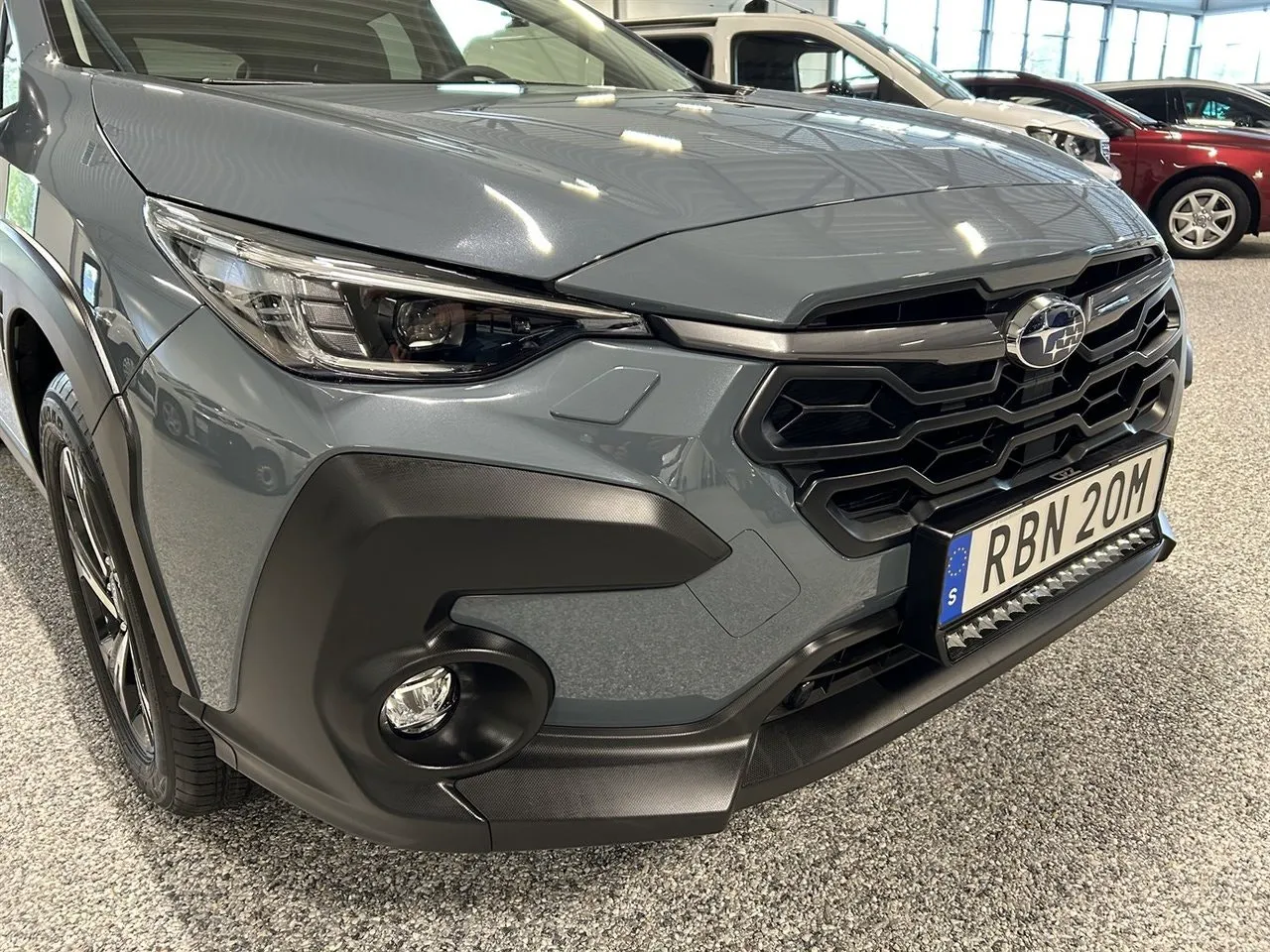 Vehicle image 5