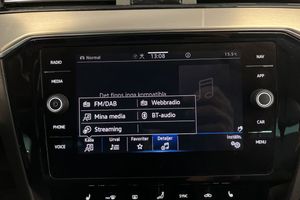 Volkswagen Passat bild 18