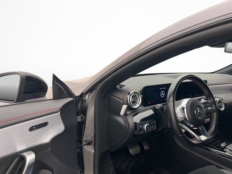 Mercedes CLA200 bild 10