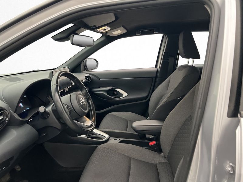 Toyota Yaris Cross bild 12