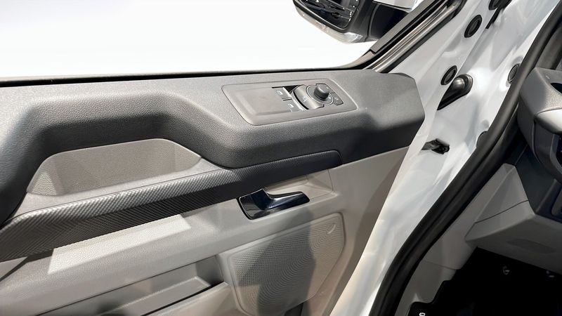 Ford Custom bild 11