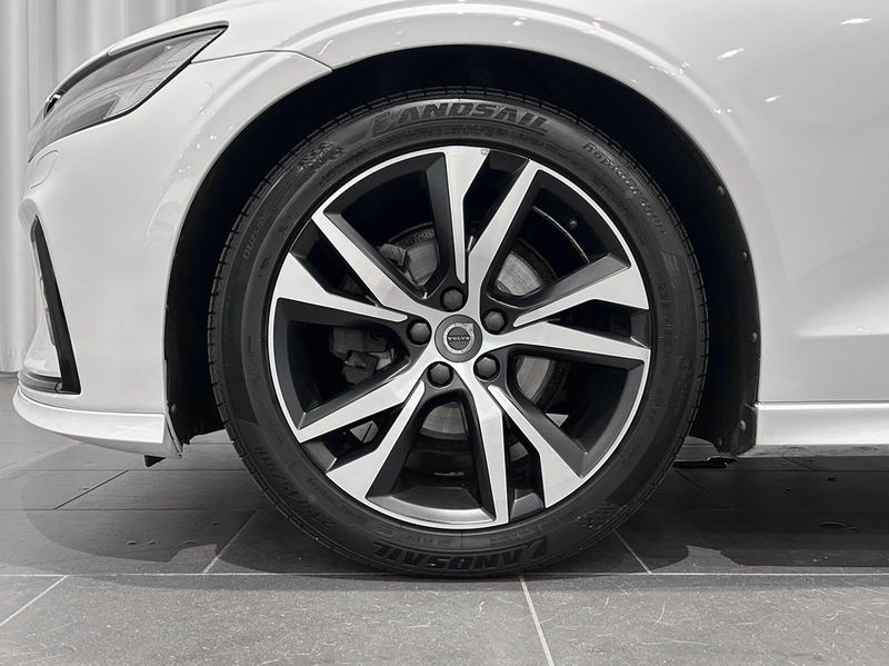 Volvo V60 bild 5