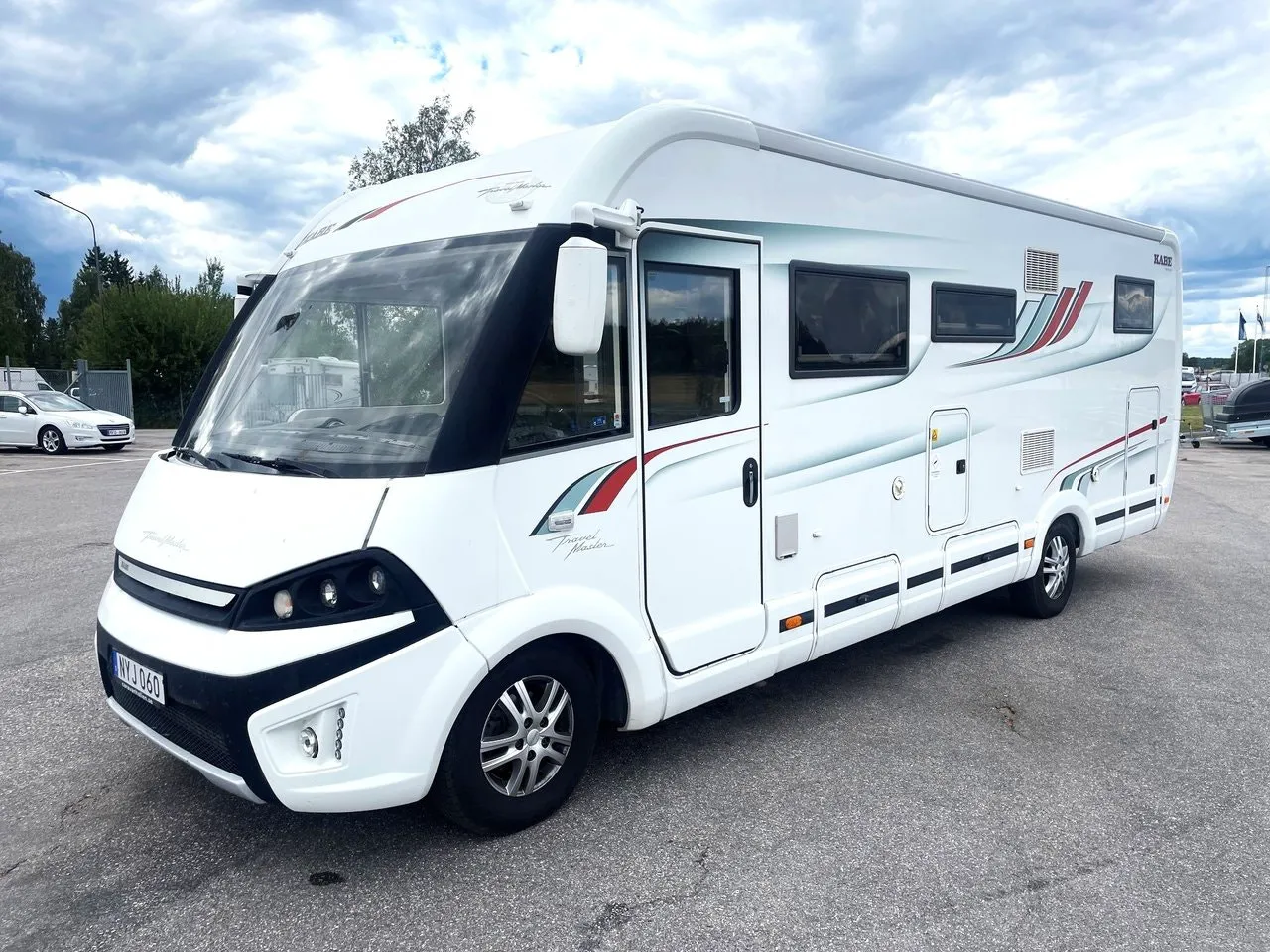 Vehicle image 23