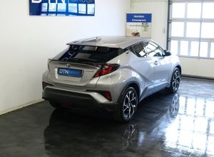 Toyota C-HR bild 2