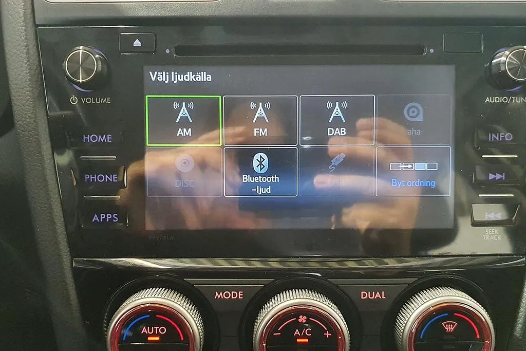 Vehicle image 23
