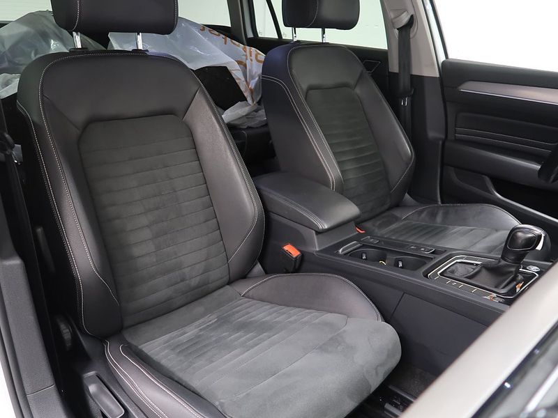 Volkswagen Passat bild 18