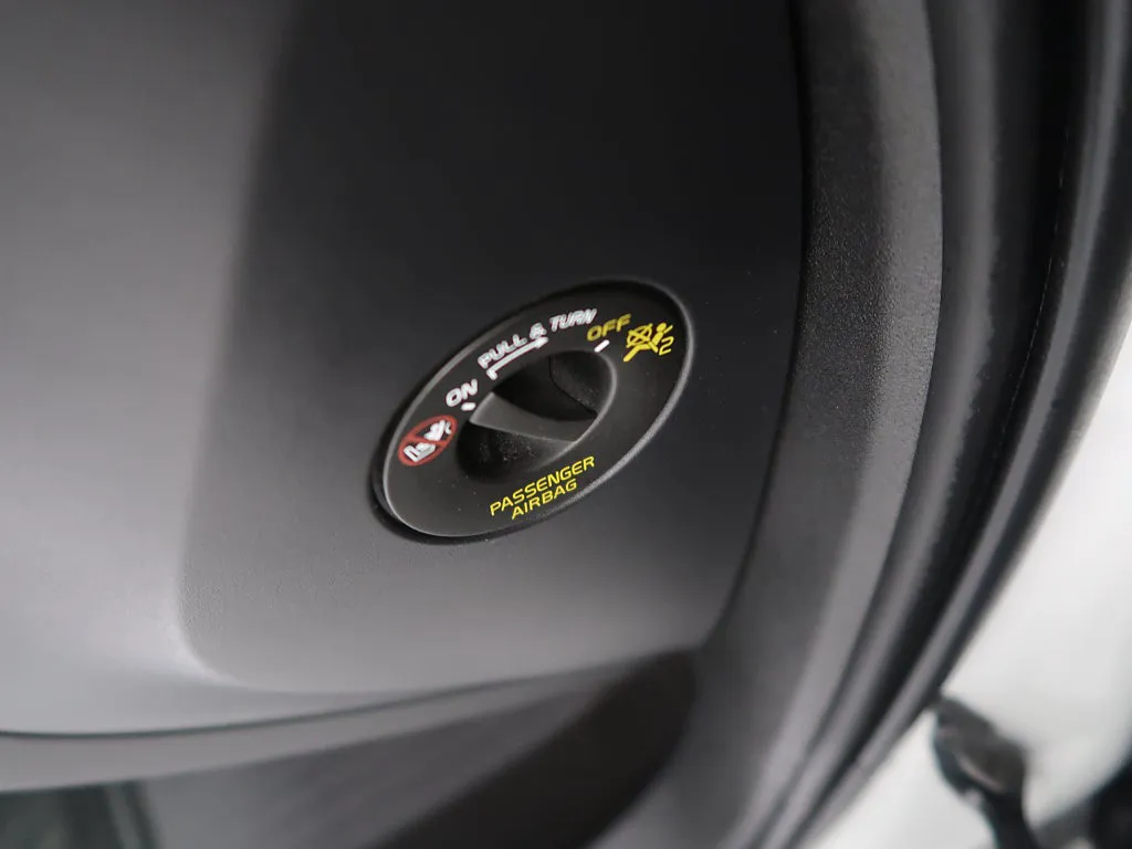 Vehicle image 36