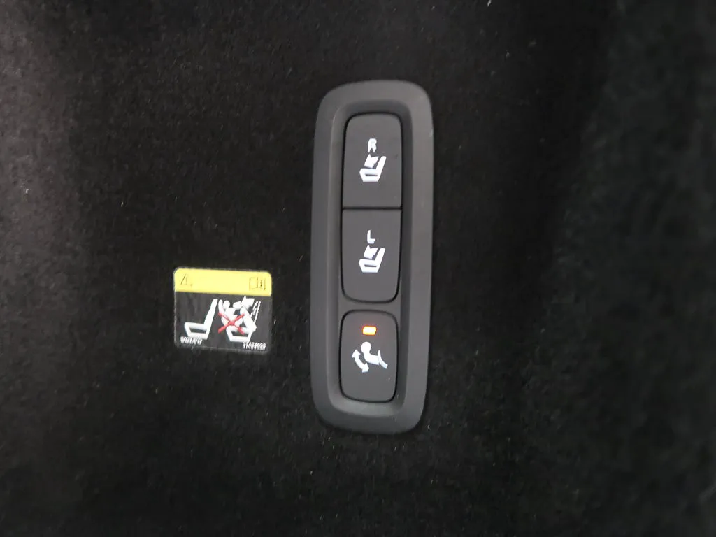 Vehicle image 29