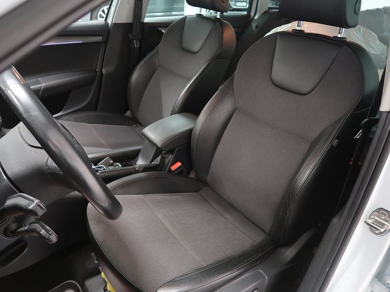 Skoda Octavia bild 19