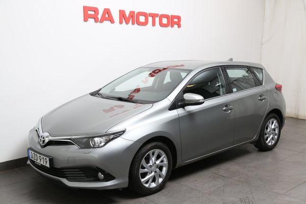 Toyota Auris 1,2 Turbo Active 5D Kamera Motorvärmare - 2016