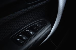 BMW 118 bild 18