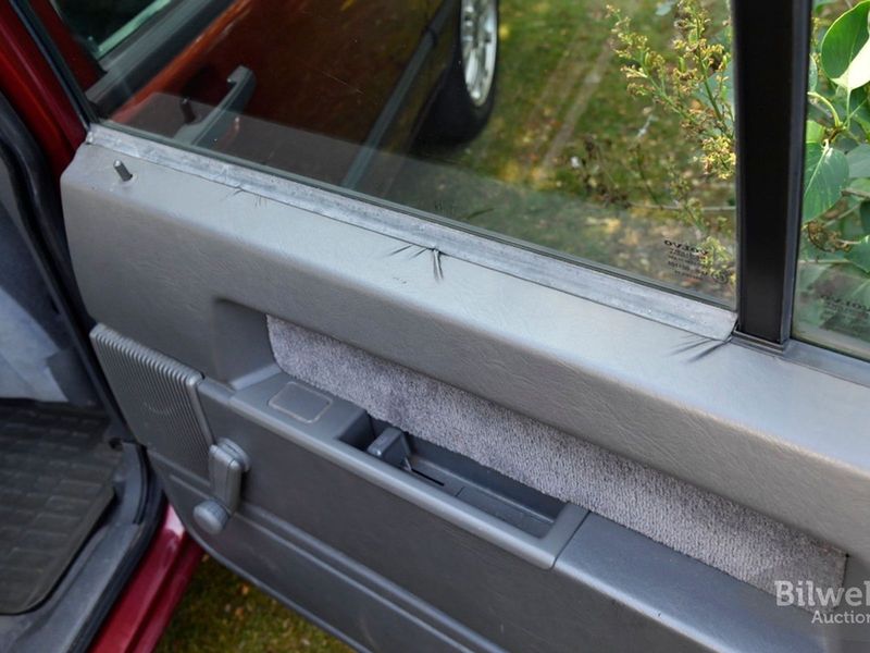 Volvo 944 bild 36