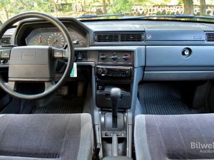 Volvo 944 bild 31