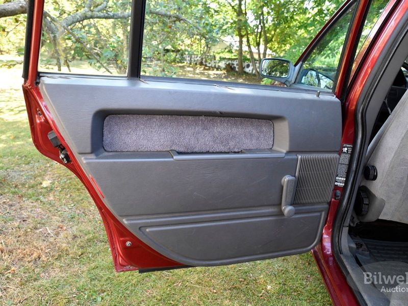Volvo 944 bild 27