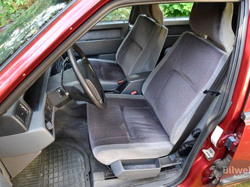 Volvo 944 bild 28