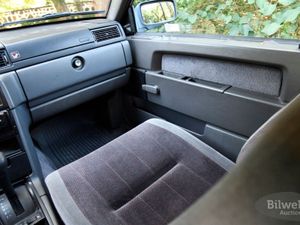Volvo 944 bild 32