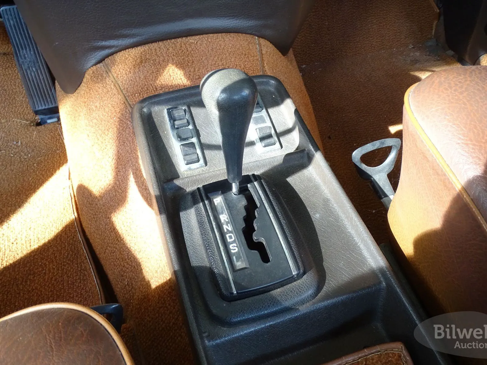 Vehicle image 41