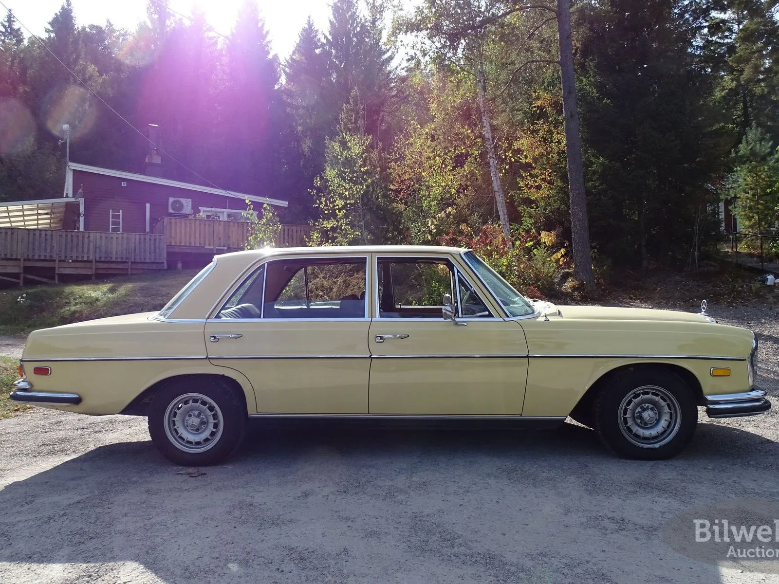 Vehicle image 80