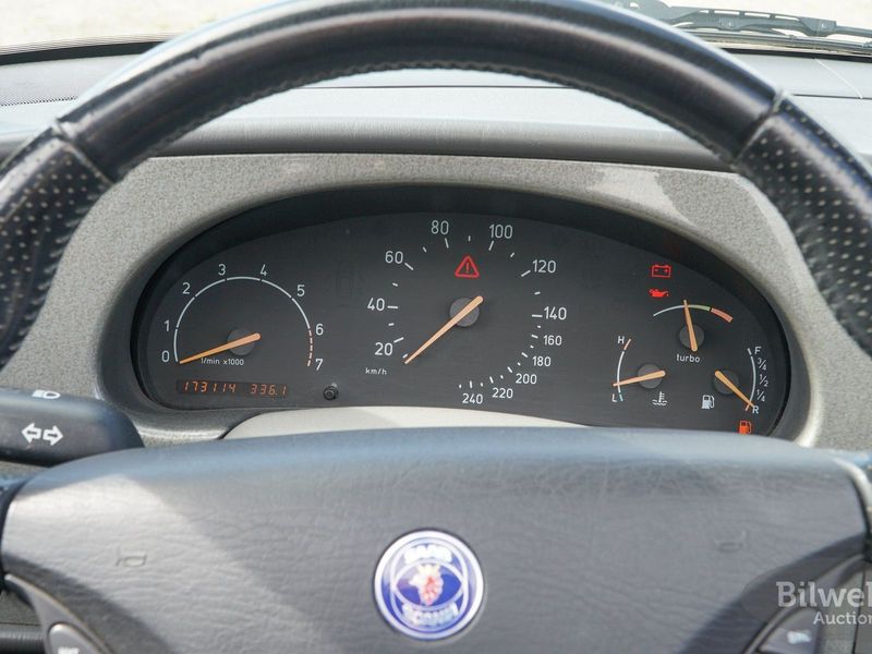 Saab 9-3 bild 31