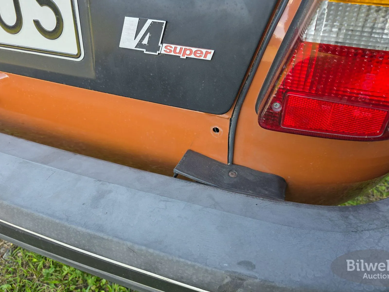 Vehicle image 9