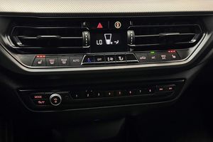 BMW 118 bild 23