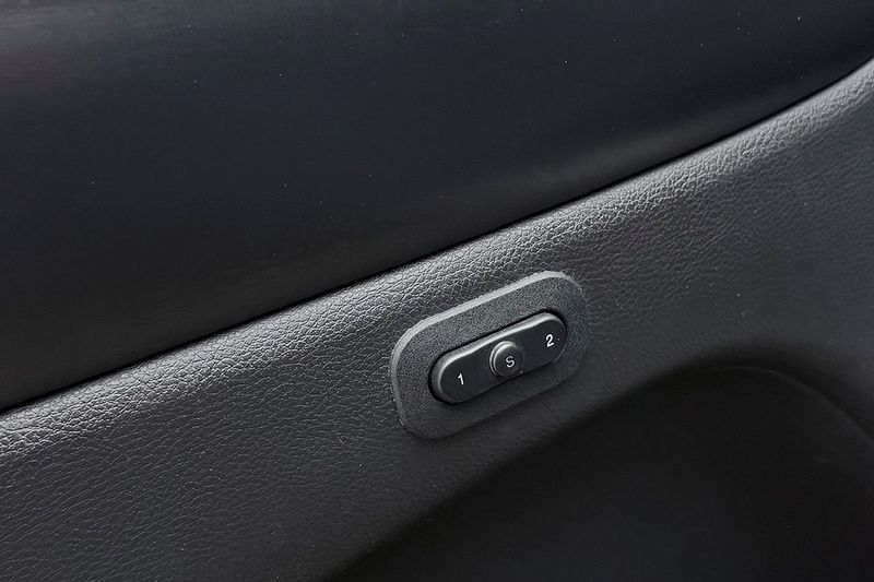 Jeep Grand Cherokee bild 16
