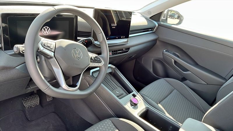 Volkswagen T-Roc bild 7